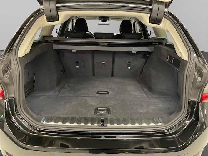 Vehicle image BMW 3 SERIES