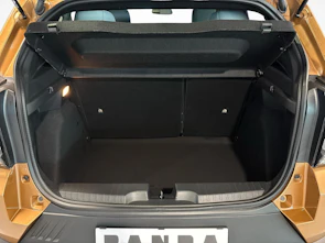 Fahrzeugbild FIAT Grande Panda 1.2 Hybrid La Prima
