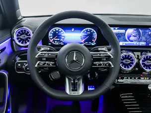 Mercedes-Benz A 35 AMG 4MATIC