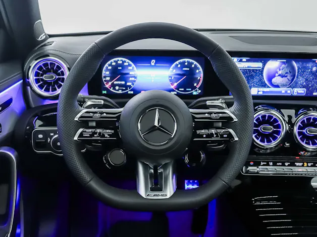 Mercedes-Benz A 35 AMG 4MATIC