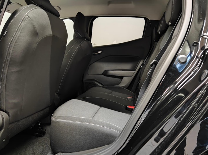 Vehicle image MITSUBISHI COLT