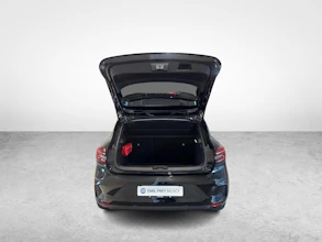 https://vehicle.imgix.net/4098302/e343cb5b-ceb8-41b6-aadf-727b9c6ee81b.jpg