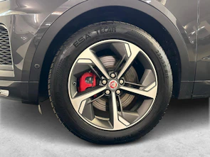 image du véhicule JAGUAR E-Pace 2.0 D I4 200 R-Dynamic S AWD