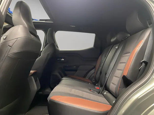 Suzuki e Vitara Compact Top