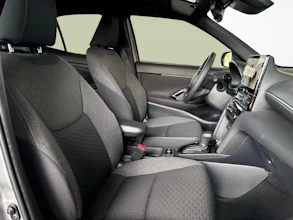 https://vehicle.imgix.net/4098330/10039f10-ec61-49ca-989a-136044cdd35f.jpg