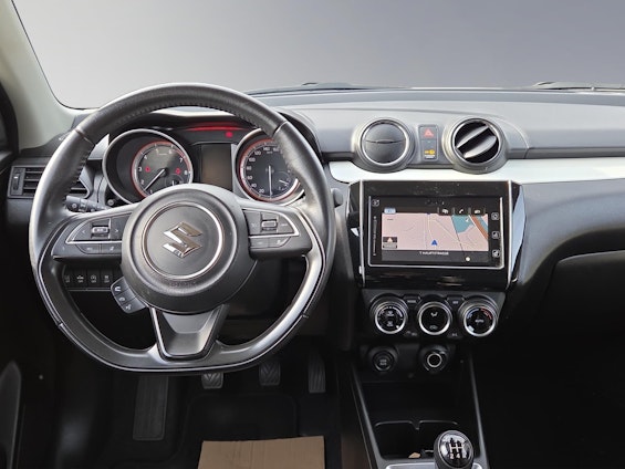 Vehicle image 11 Vehicle image 11