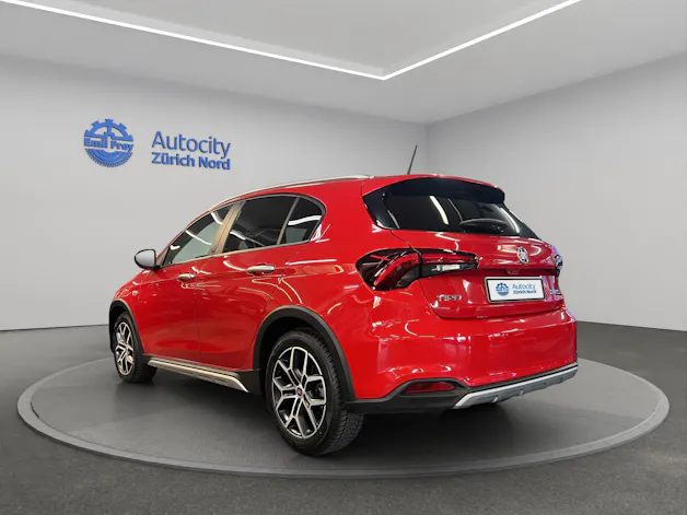 Fiat Tipo 1.6 MultiJet Cross