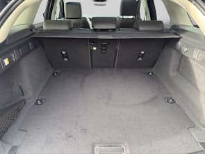 Vehicle image LAND ROVER Range Rover Velar 2.0 P400e Dynamic HSE