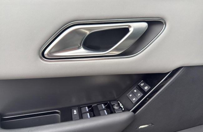 Vehicle image 9 Vehicle image 9