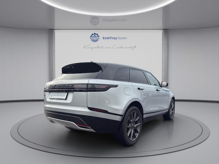 Vehicle image LAND ROVER RANGE ROVER VELAR