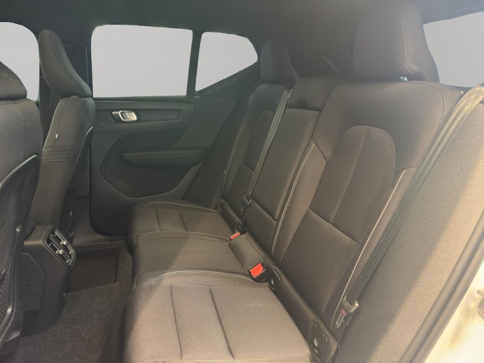 Vehicle image VOLVO XC40