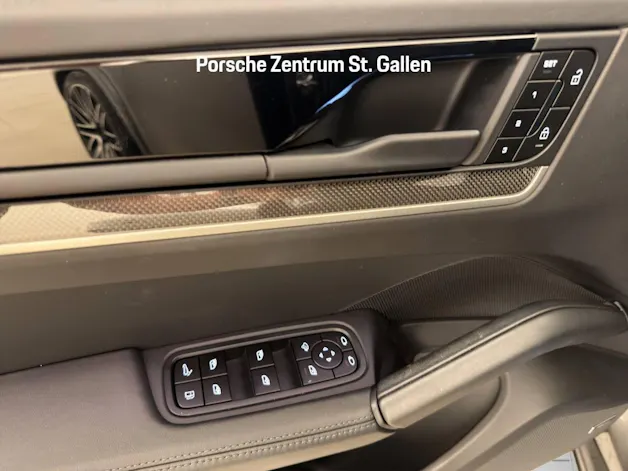 Porsche Cayenne S E-Hybrid Coupé