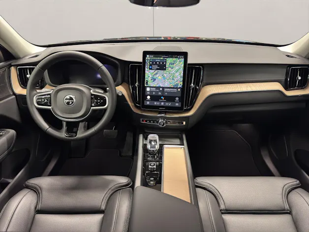 Volvo XC60 2.0 T6 TE Ultra Dark eAWD