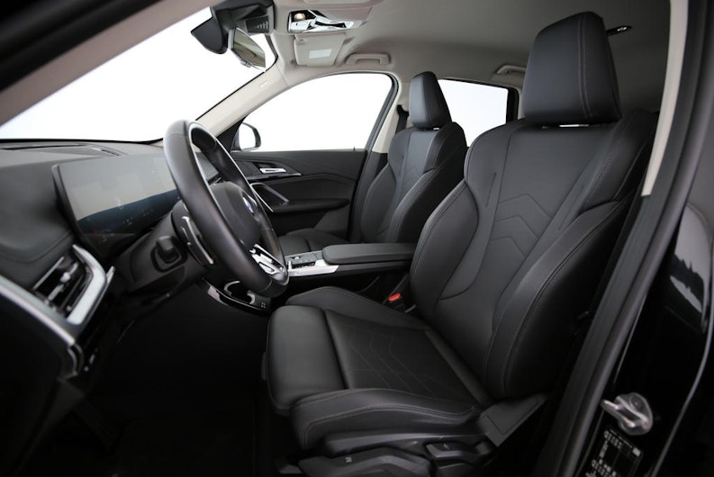 Vehicle image BMW X1