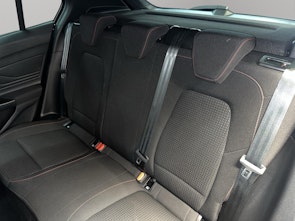 Vehicle image FORD Focus 1.0i EcoB Hybrid 155 ST-Line