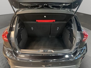 Vehicle image FORD Focus 1.0i EcoB Hybrid 155 ST-Line