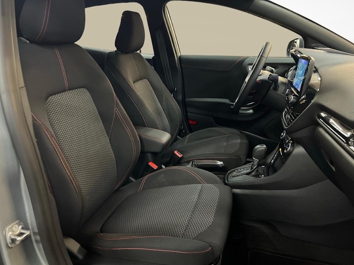 Vehicle image FORD PUMA