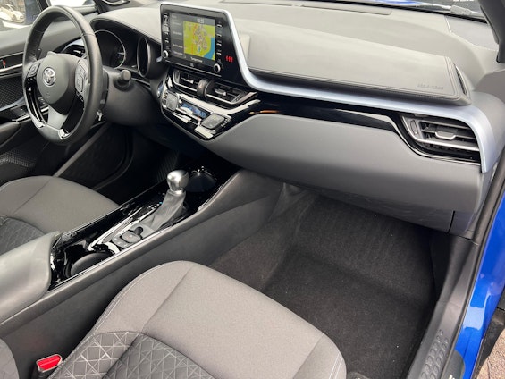 Vehicle image 12 Vehicle image 12