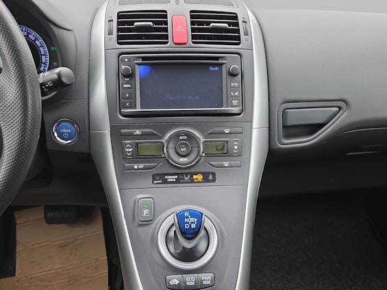 Vehicle image 12 Vehicle image 12