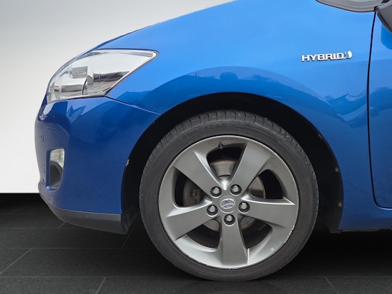 Vehicle image 18 Vehicle image 18