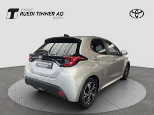 Toyota Yaris 1.5 VVT-i HSD Trend