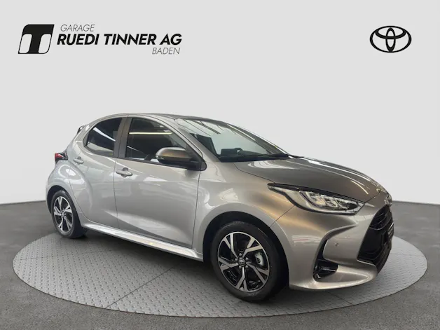 Toyota Yaris 1.5 VVT-i HSD Trend