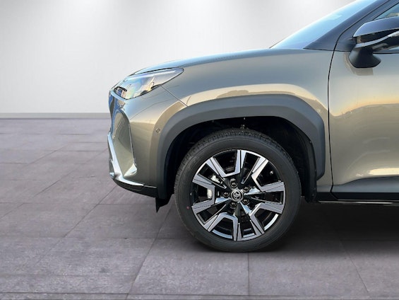 Vehicle image 2 Vehicle image 2