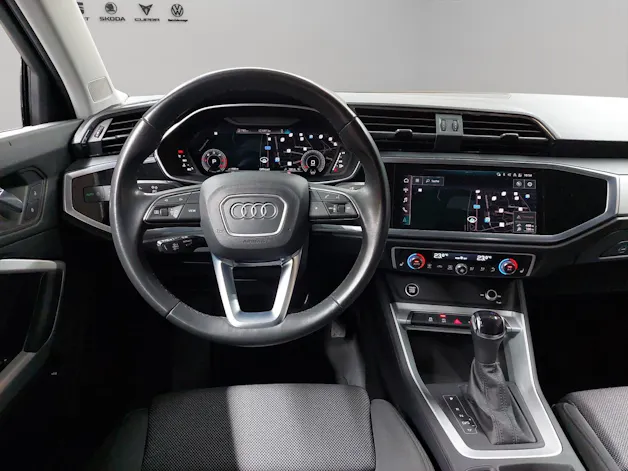 Audi Q3 35 TDI S line quattro S-tronic