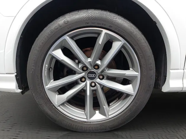 Audi Q3 35 TDI S line quattro S-tronic