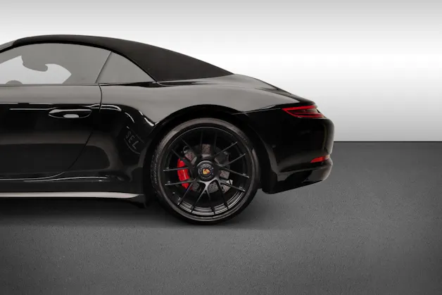 Porsche 911 Cabrio Carrera GTS PDK