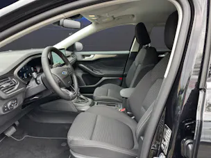 Ford Focus Kombi 1.0i EcoBoost Hybrid 155 PS Titanium X AUTOMAT