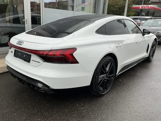 Audi e-tron GT RS QUATTRO *** ZUM ABSOLUTEN TOPPREIS ***