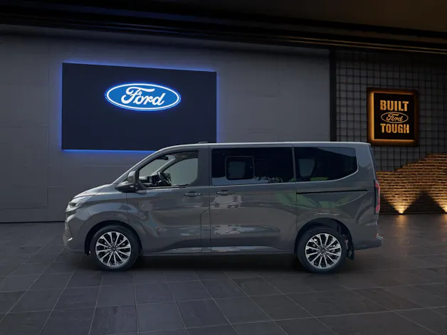 Ford Tourneo Custom Bus 320 L1 2.0 EcoBlue 170 PS Titanium X AUTOMAT 4x4