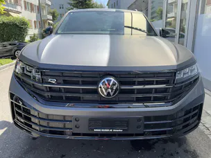 VW Touareg 3.0 TSI eHYBRID 462 PS 4MOTION R *** SILIZIUMGRAU MATT & 5 JAHRE VW WERSGARANTIE ***