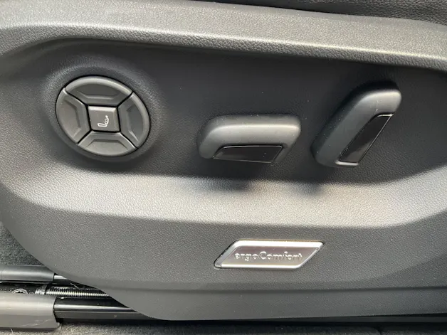 VW Touareg 3.0 TSI eHYBRID 462 PS 4MOTION R *** SILIZIUMGRAU MATT & 5 JAHRE VW WERSGARANTIE ***
