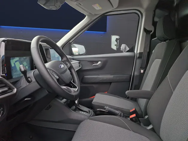 Ford Transit Courier Van 1.0i EcoBoost 125 PS Trend AUTOMAT