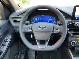 Ford Kuga 2.0 EcoBlue DIESEL 120 PS ST-Line X 4x4 AUTOMAT