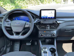 Ford Kuga 2.0 EcoBlue DIESEL 120 PS ST-Line X 4x4 AUTOMAT