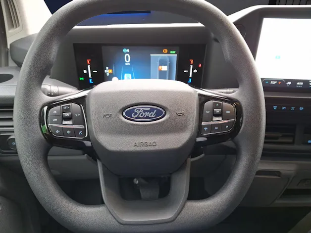 Ford E-Transit Custom Van 320 L1 218 PS Trend (bis 150km/h)