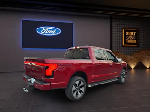 Ford F-Pickup F-150 LIGHTNING EXTENDED RANGE BATTERY SUPER-CREW PLATINUM 4x4