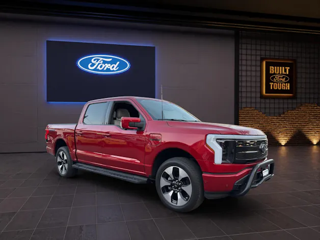 Ford F-Pickup F-150 LIGHTNING EXTENDED RANGE BATTERY SUPER-CREW PLATINUM 4x4