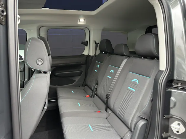 Ford TOURNEO Connect 2.0 EcoBlue 122 PS ACTIVE AUTOMAT
