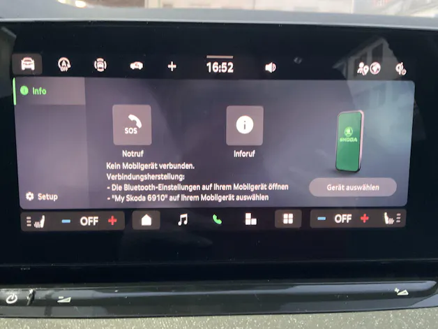 Škoda Octavia Combi 1.5 TSI mHEV 110 kW Selection *** ANHÄNGERKUPPLUNG & PANORAMADACH ***