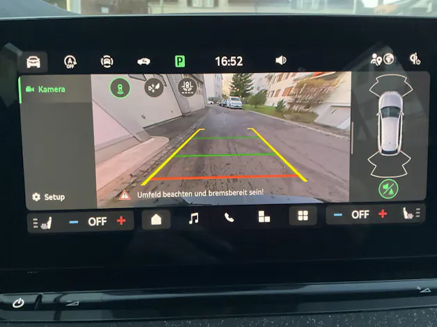 Škoda Octavia Combi 1.5 TSI mHEV 110 kW Selection *** ANHÄNGERKUPPLUNG & PANORAMADACH ***