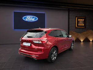 Ford Kuga 2.5i FHEV FULL-HYBRID 190 PS ST-Line X 4x4 AUTOMAT