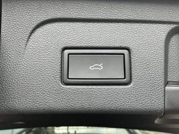 VW Touran 1.5 TSI DSG HIGHLINE R-LINE *** PANORAMAGLASDACH ***