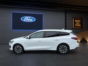 Ford Focus Kombi 1.0i EcoBoost Hybrid 155 PS Titanium AUTOMAT