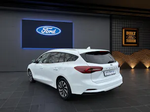 Ford Focus Kombi 1.0i EcoBoost Hybrid 155 PS Titanium AUTOMAT