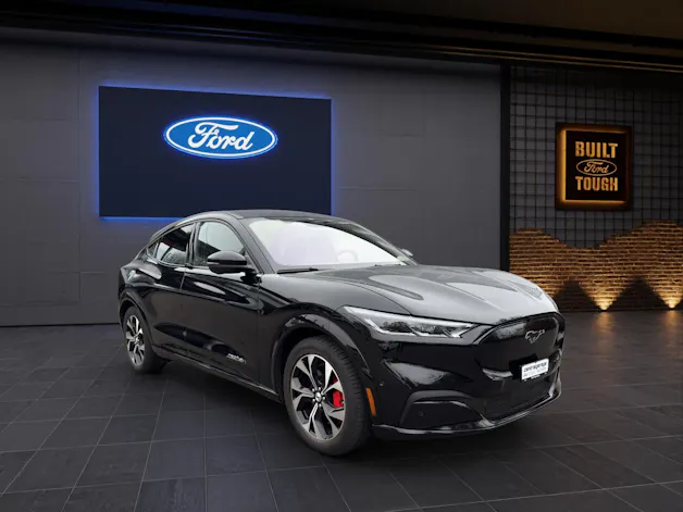 Ford Mustang Mach-E Extended Range 99 kWh 371 PS AWD 4x4 AUTOMAT