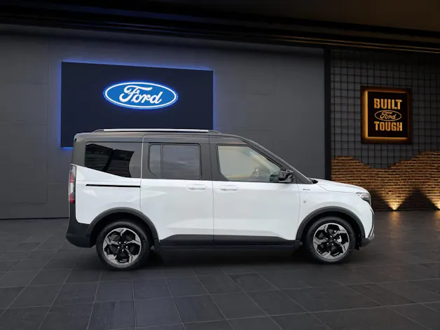 Ford TOURNEO COURIERier 1.0i EcoBoost 125 PS Active AUTOMAT